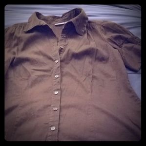 Short sleeve button up top.